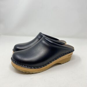 Troentorp Shoes Womens Size 8.5 Black Leather Clogs Slip Resistant Wooden Sole